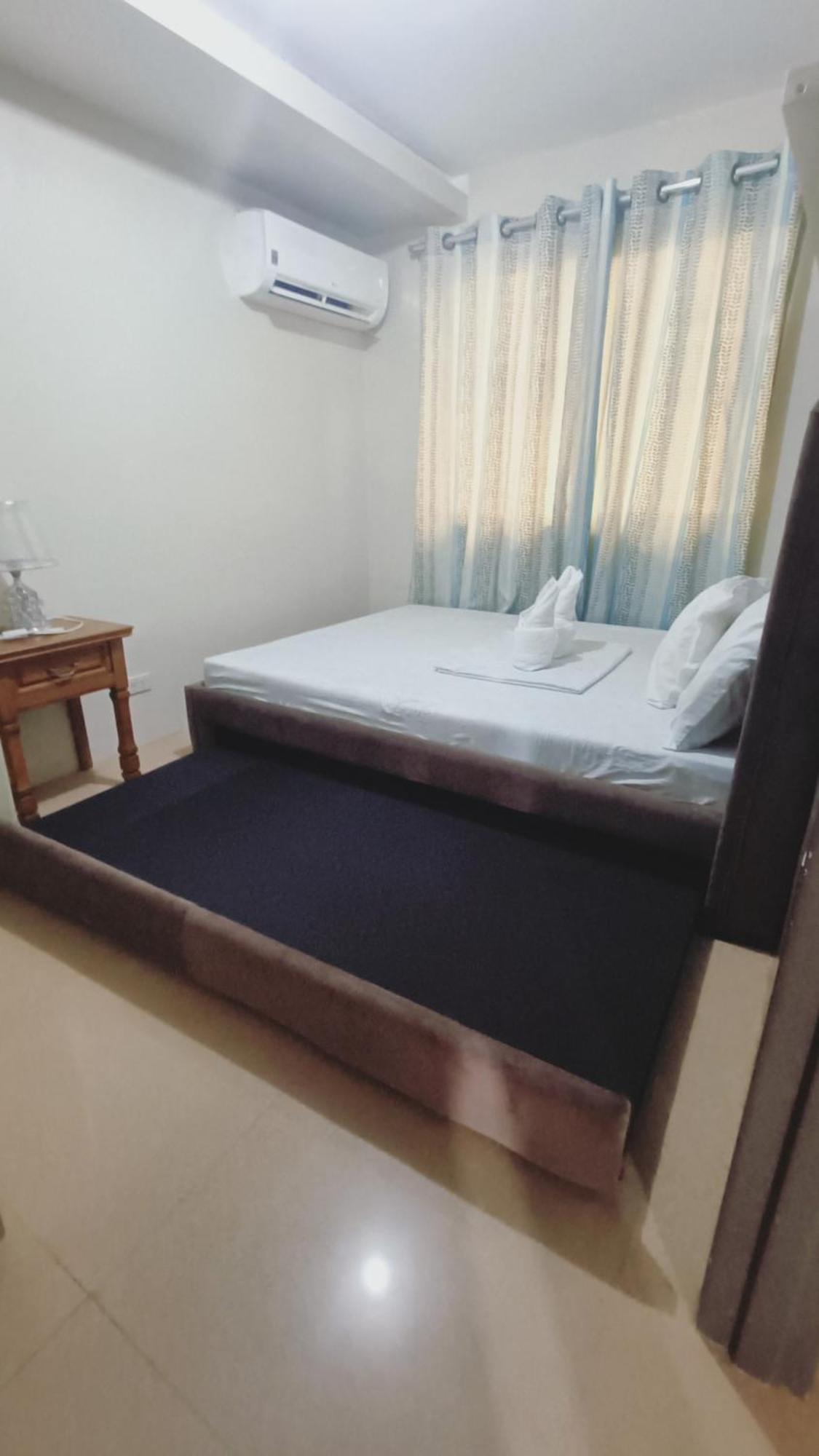 Davao 2Br One Oasis Beside Sm Mall-Wifi Екстер'єр фото
