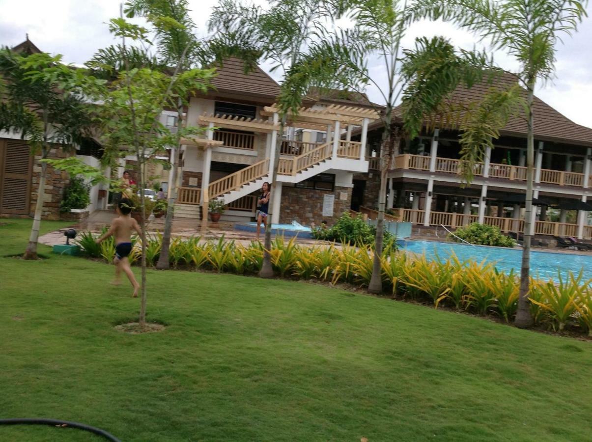 Davao 2Br One Oasis Beside Sm Mall-Wifi Екстер'єр фото